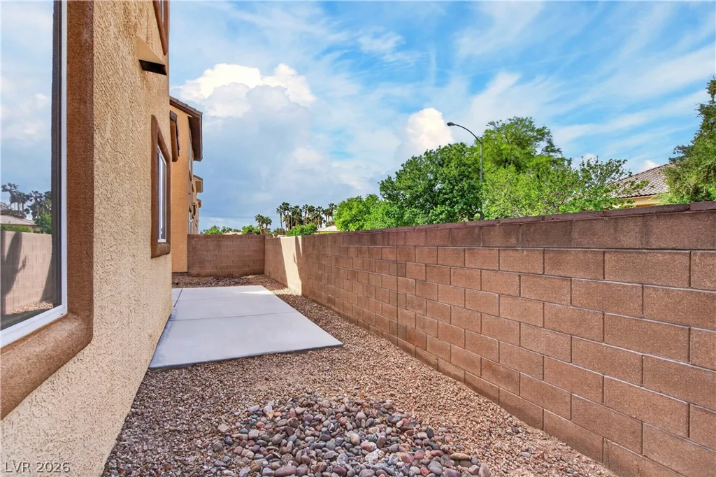 6647 Angelina, Las Vegas, NV 89120