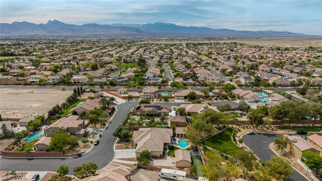 5290 Strankman, Las Vegas, NV 89131