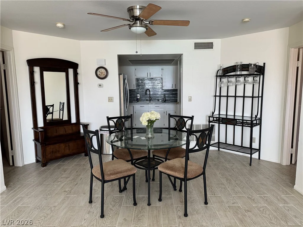 1922 Las Palmas, Laughlin, NV 89029