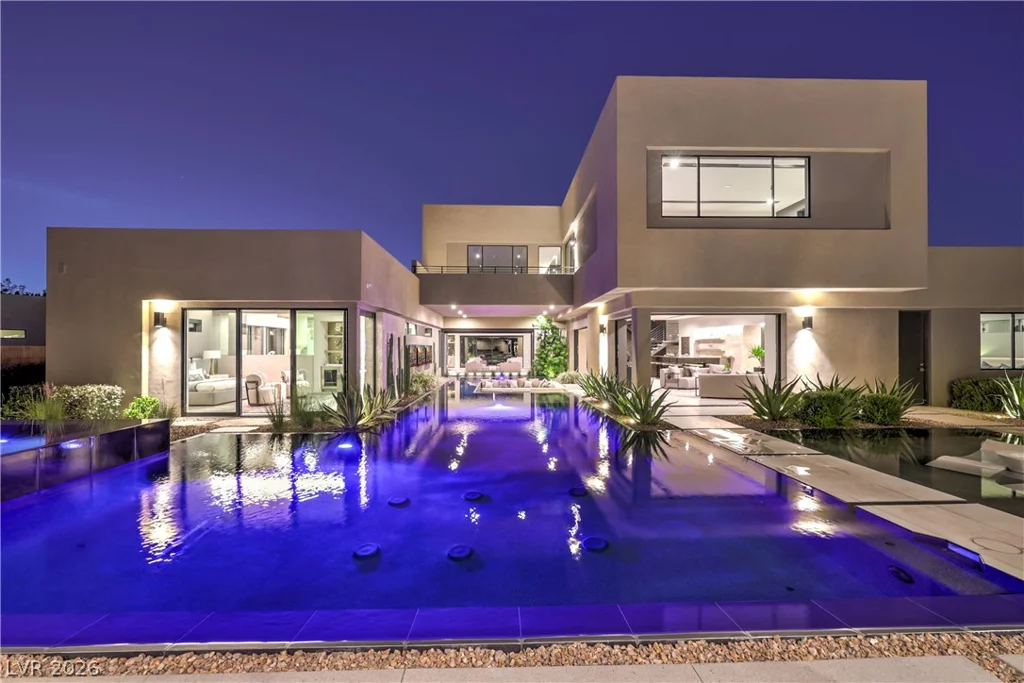 7070 Nomi, Las Vegas, NV 89120