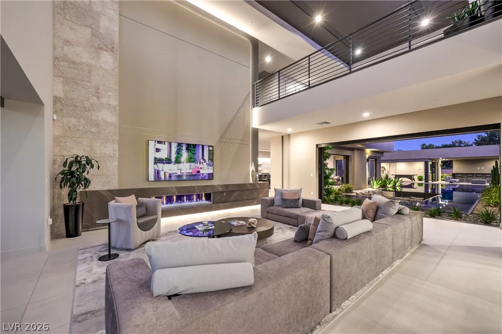 7070 Nomi, Las Vegas, NV 89120
