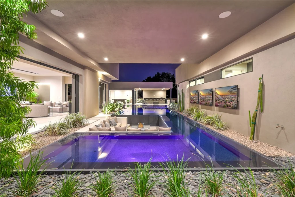 7070 Nomi, Las Vegas, NV 89120