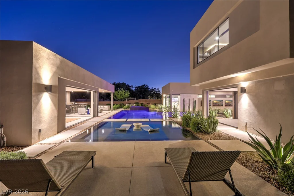7070 Nomi, Las Vegas, NV 89120