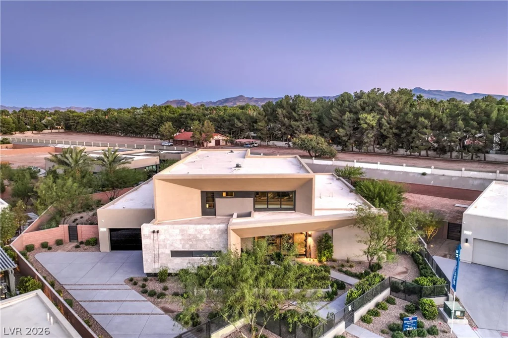 7070 Nomi, Las Vegas, NV 89120