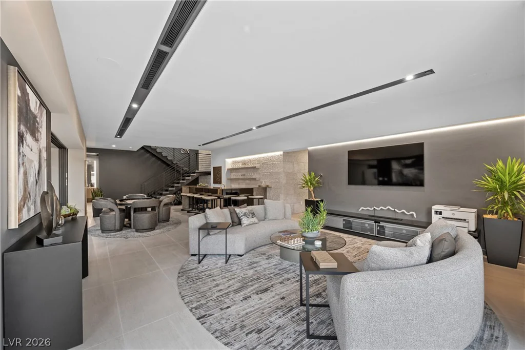 7070 Nomi, Las Vegas, NV 89120