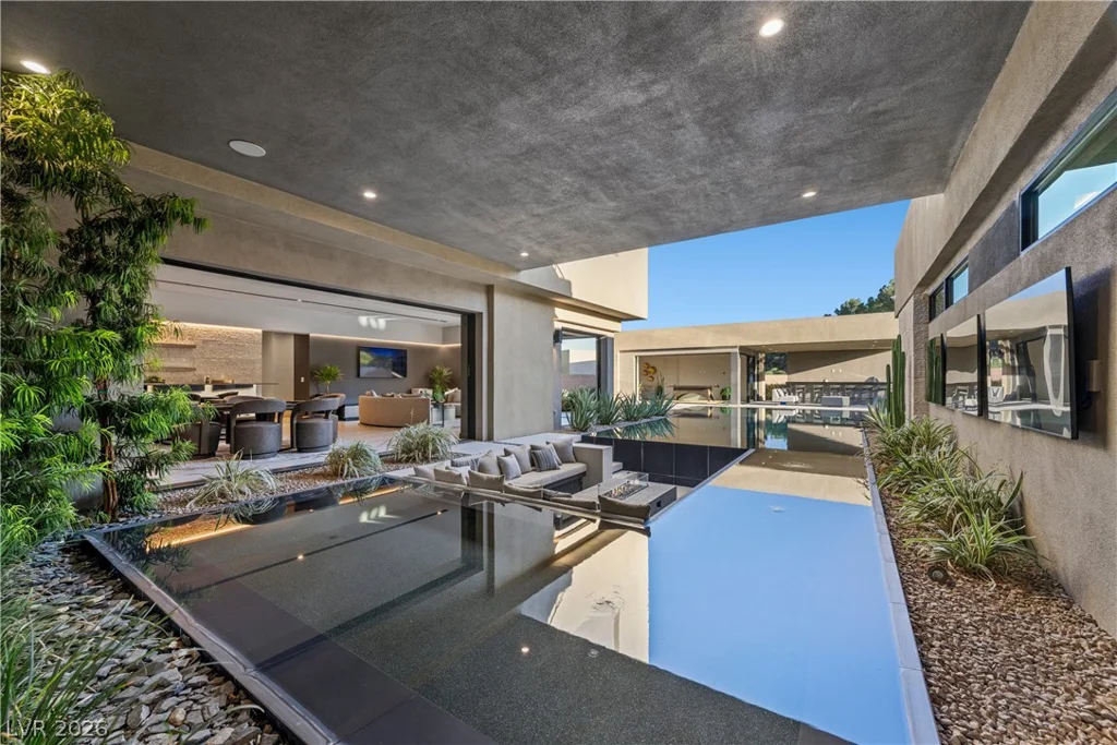 7070 Nomi, Las Vegas, NV 89120