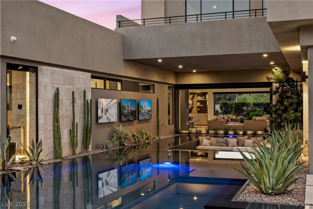 7070 Nomi, Las Vegas, NV 89120