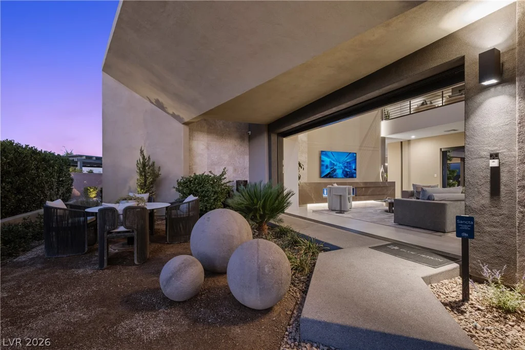 7070 Nomi, Las Vegas, NV 89120