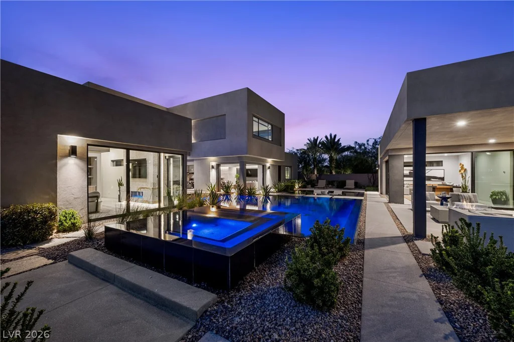 7070 Nomi, Las Vegas, NV 89120