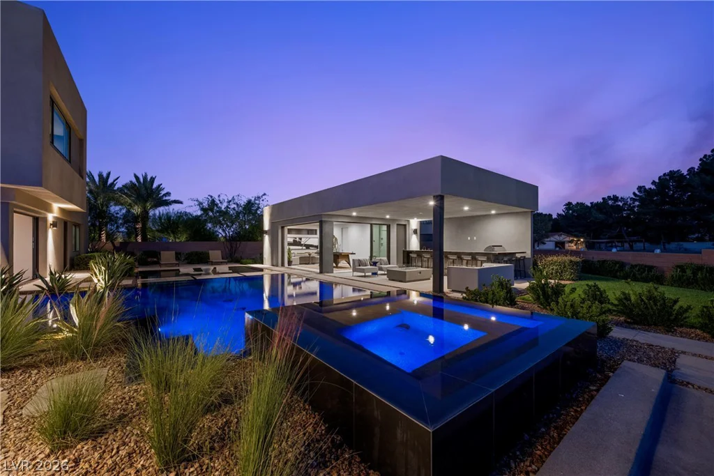 7070 Nomi, Las Vegas, NV 89120