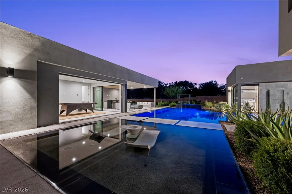 7070 Nomi, Las Vegas, NV 89120