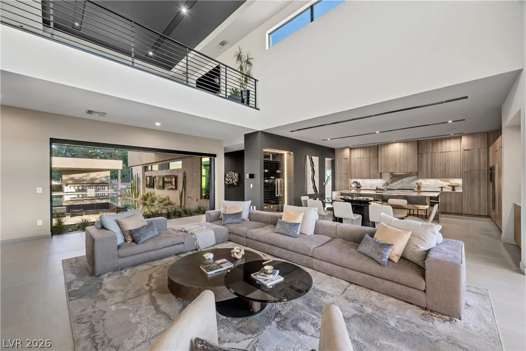 7070 Nomi, Las Vegas, NV 89120