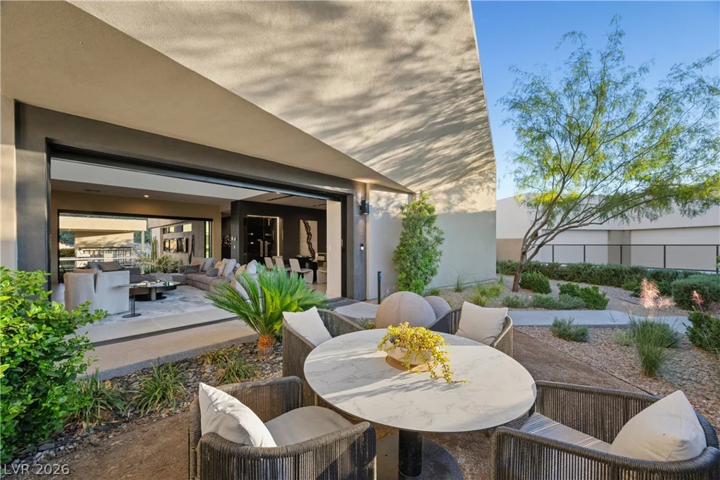 7070 Nomi, Las Vegas, NV 89120