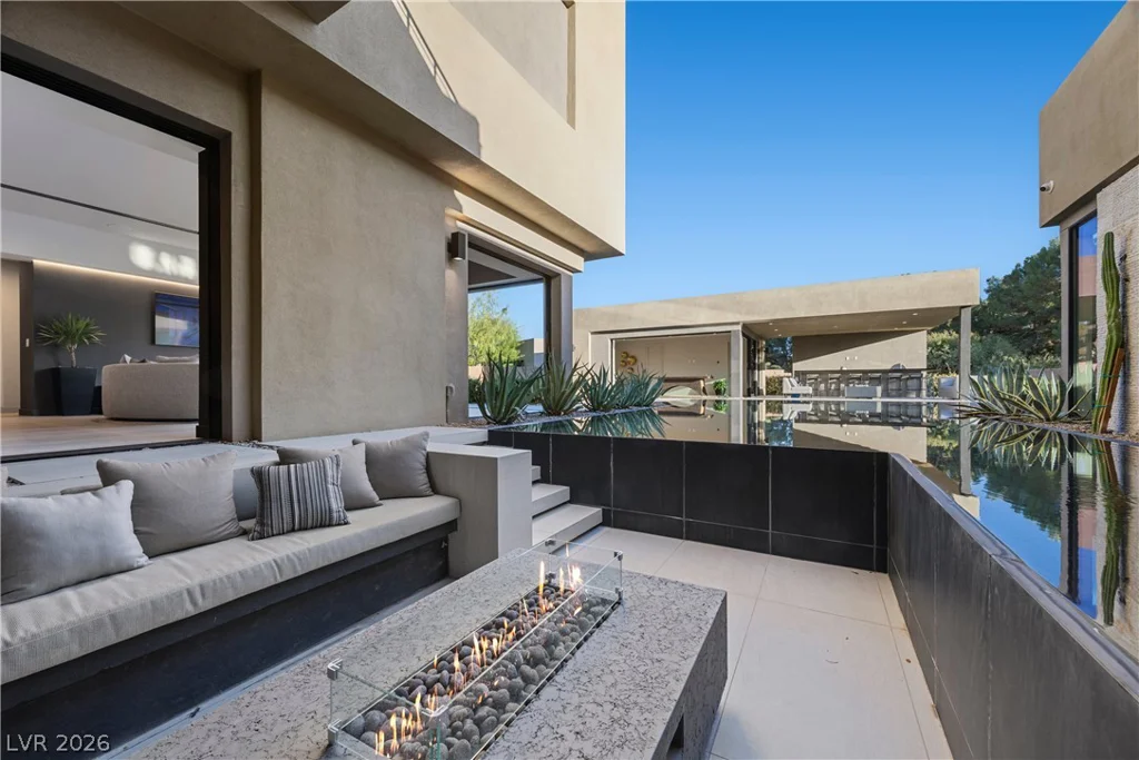 7070 Nomi, Las Vegas, NV 89120