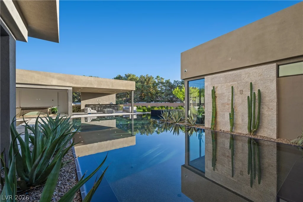 7070 Nomi, Las Vegas, NV 89120