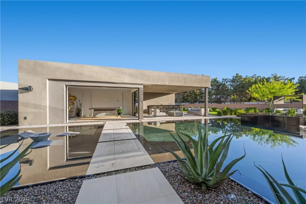 7070 Nomi, Las Vegas, NV 89120