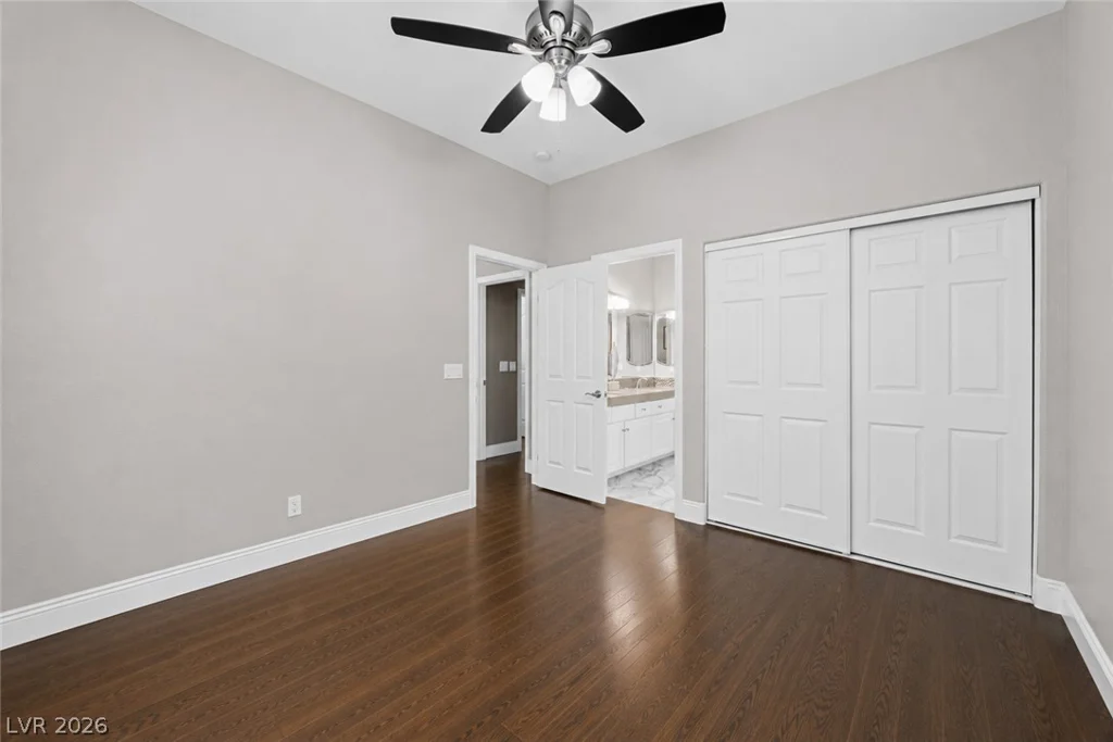 1516 Castle Wall, Las Vegas, NV 89117