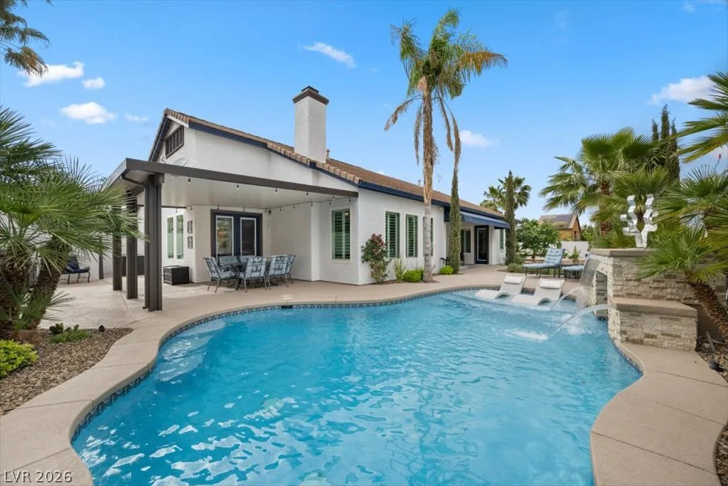 1516 Castle Wall, Las Vegas, NV 89117