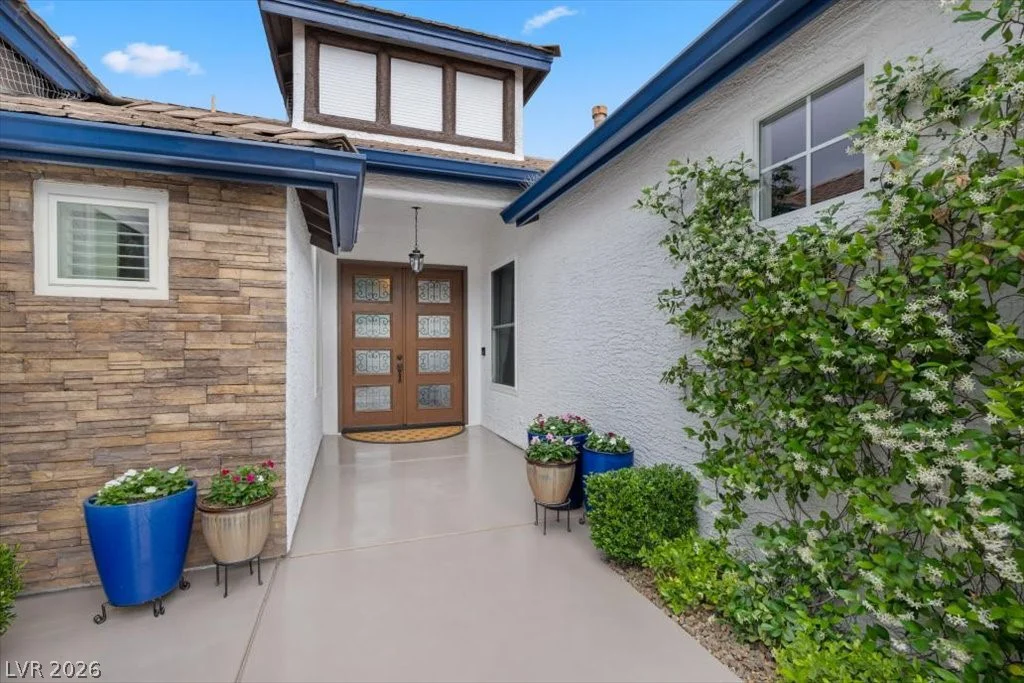 1516 Castle Wall, Las Vegas, NV 89117