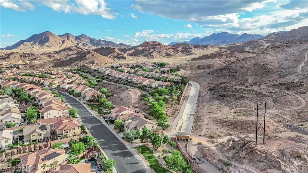 70 Blaven, Henderson, NV 89002