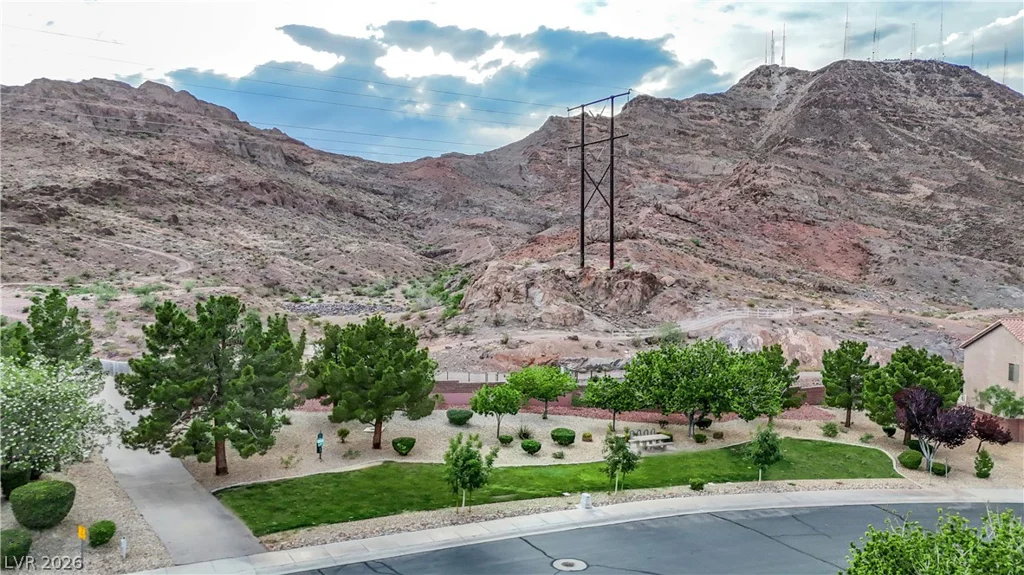 70 Blaven, Henderson, NV 89002