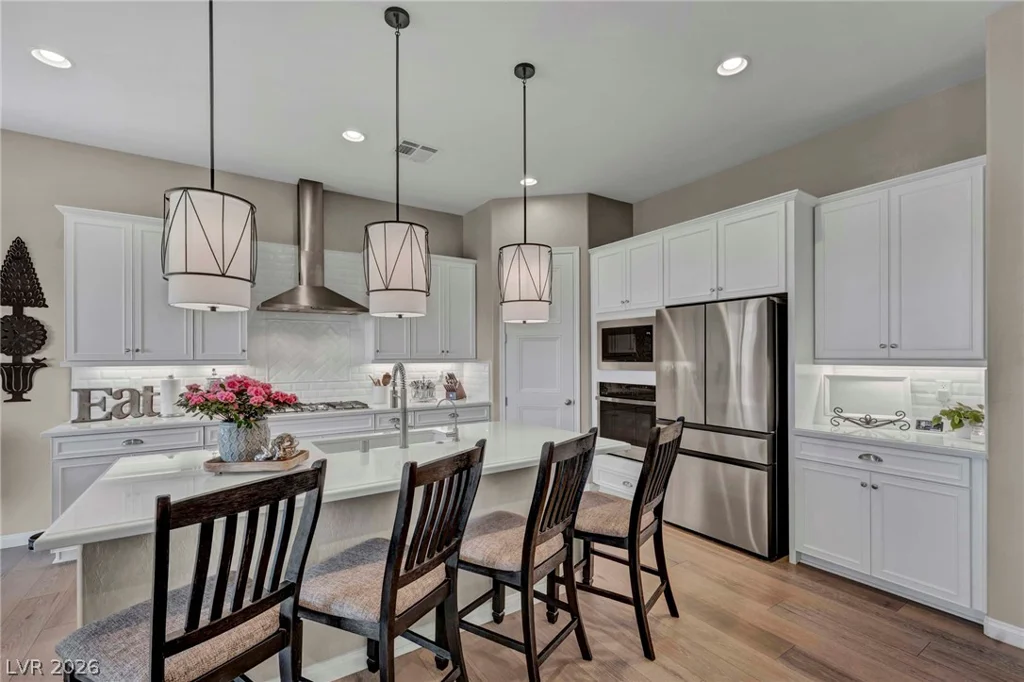 6325 Gambetta, North Las Vegas, NV 89115