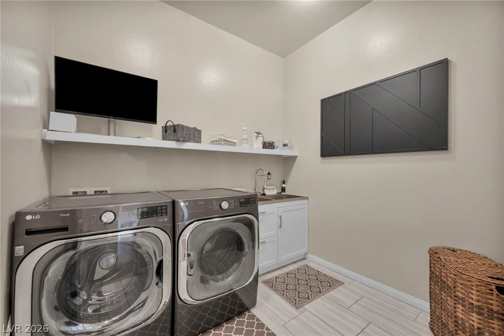 6325 Gambetta, North Las Vegas, NV 89115