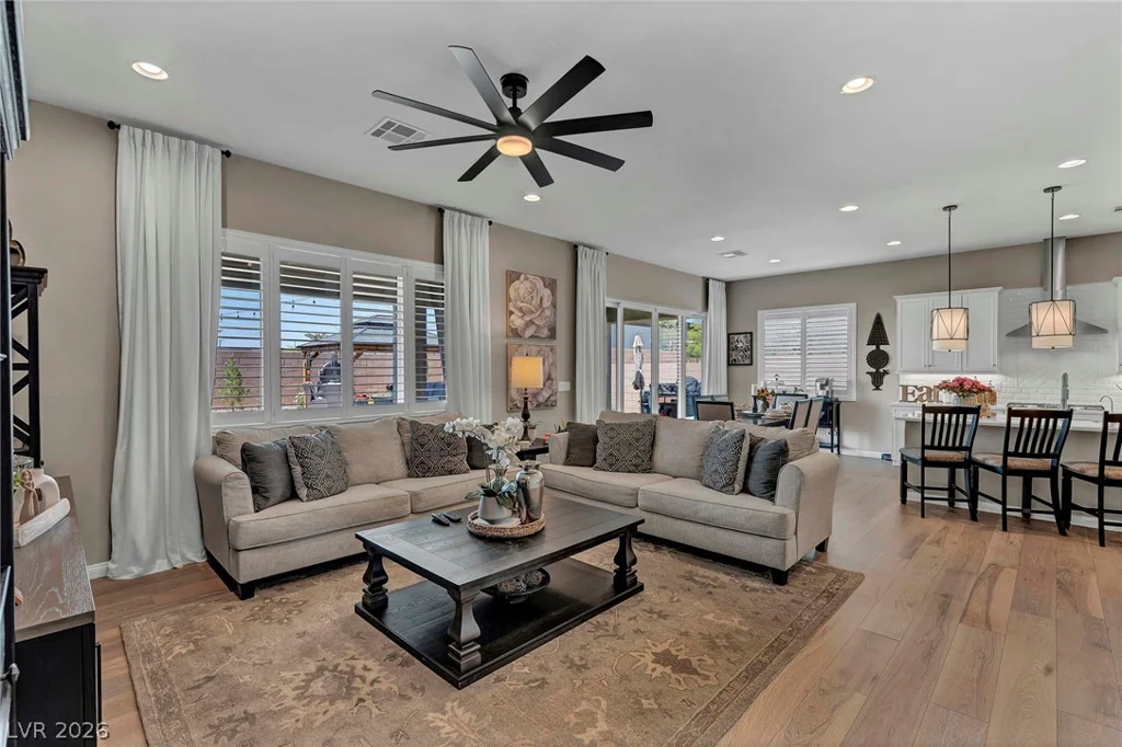 6325 Gambetta, North Las Vegas, NV 89115
