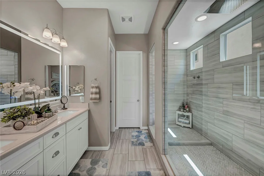 6325 Gambetta, North Las Vegas, NV 89115