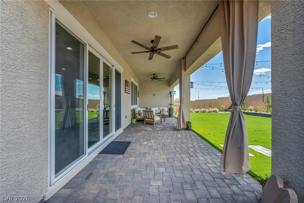 6325 Gambetta, North Las Vegas, NV 89115