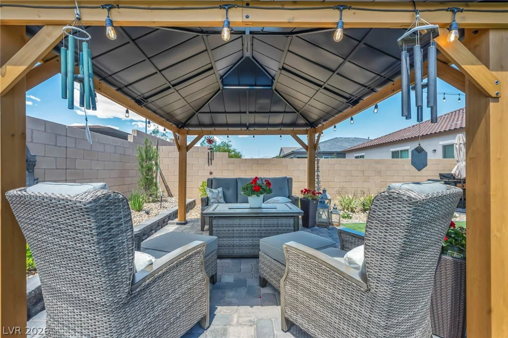 6325 Gambetta, North Las Vegas, NV 89115