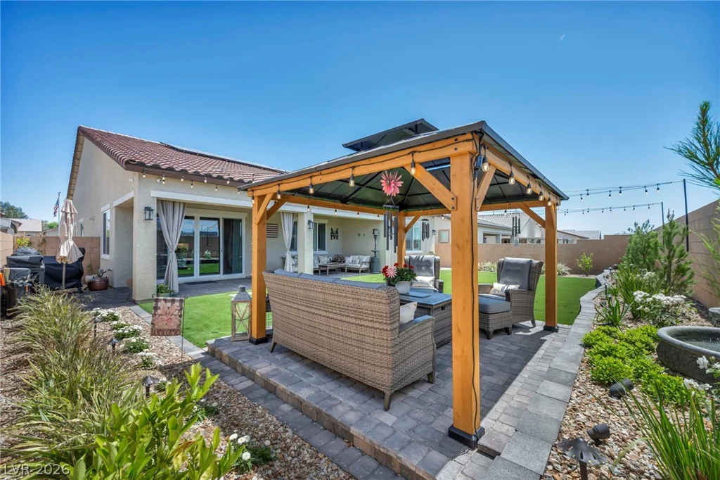 6325 Gambetta, North Las Vegas, NV 89115