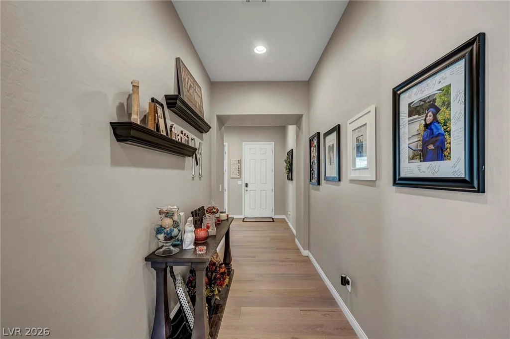 6325 Gambetta, North Las Vegas, NV 89115