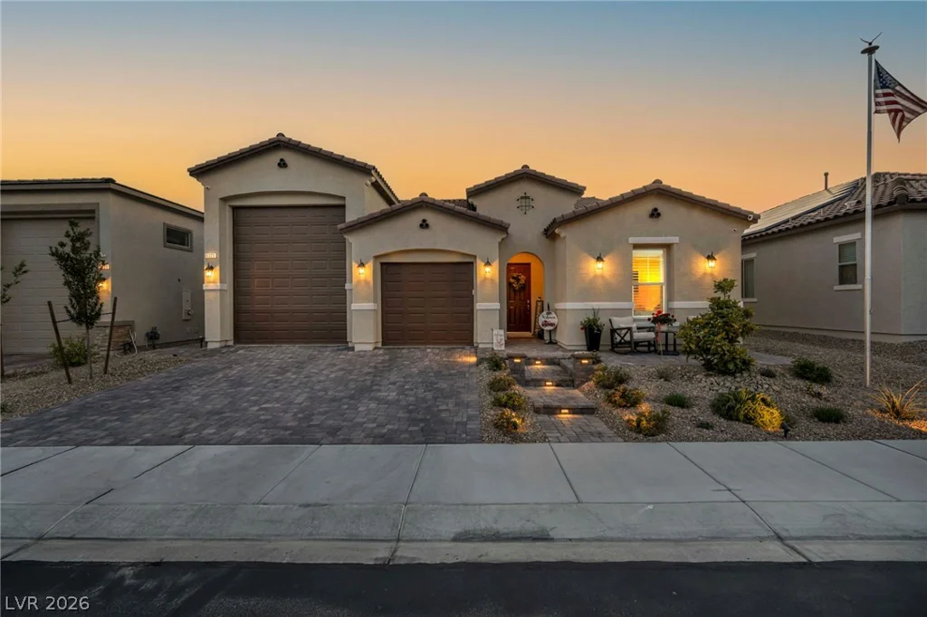 6325 Gambetta, North Las Vegas, NV 89115