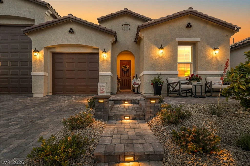 6325 Gambetta, North Las Vegas, NV 89115