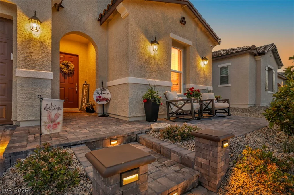 6325 Gambetta, North Las Vegas, NV 89115