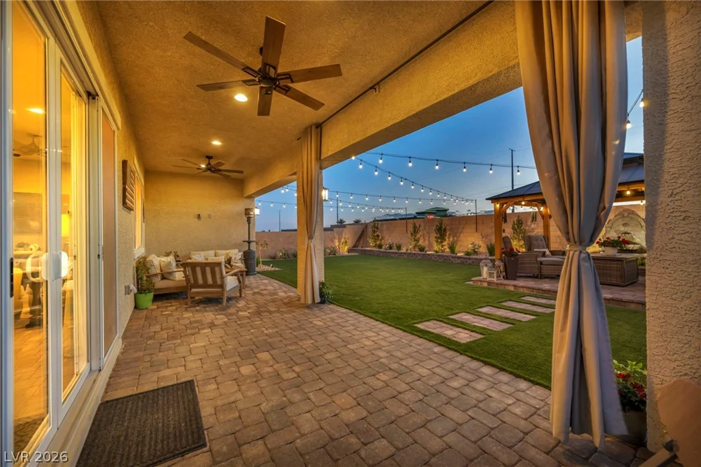 6325 Gambetta, North Las Vegas, NV 89115