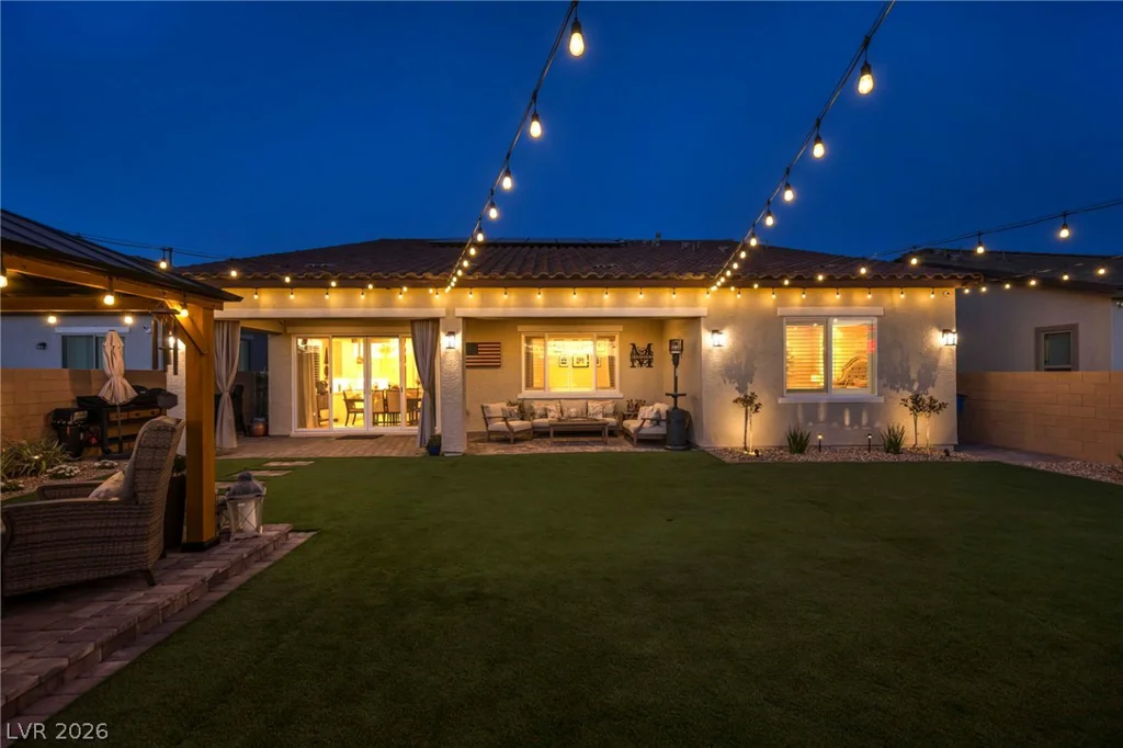 6325 Gambetta, North Las Vegas, NV 89115