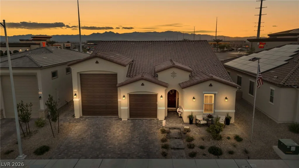 6325 Gambetta, North Las Vegas, NV 89115