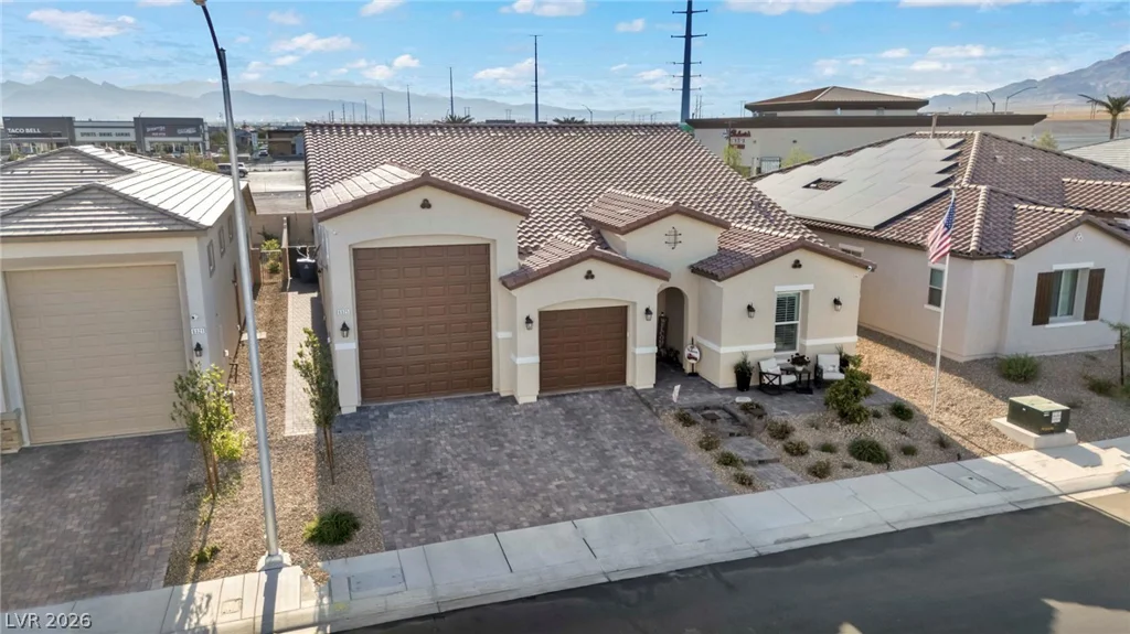 6325 Gambetta, North Las Vegas, NV 89115