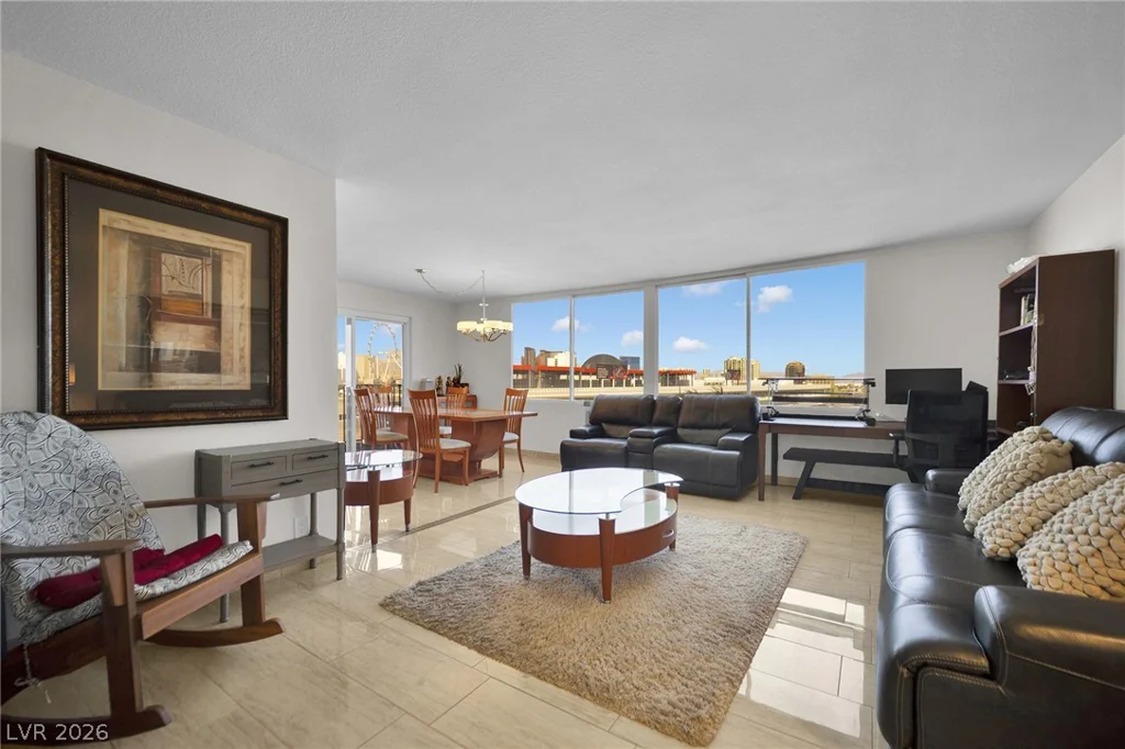 205 Harmon, Las Vegas, NV 89169