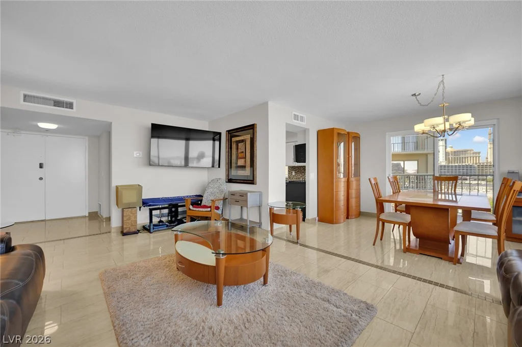 205 Harmon, Las Vegas, NV 89169