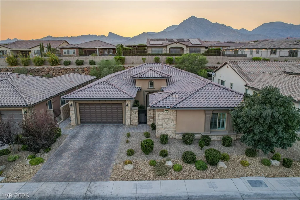 83 Basque Coast, Las Vegas, NV 89138