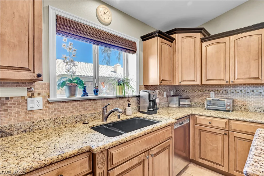 6288 Fisher, Las Vegas, NV 89130