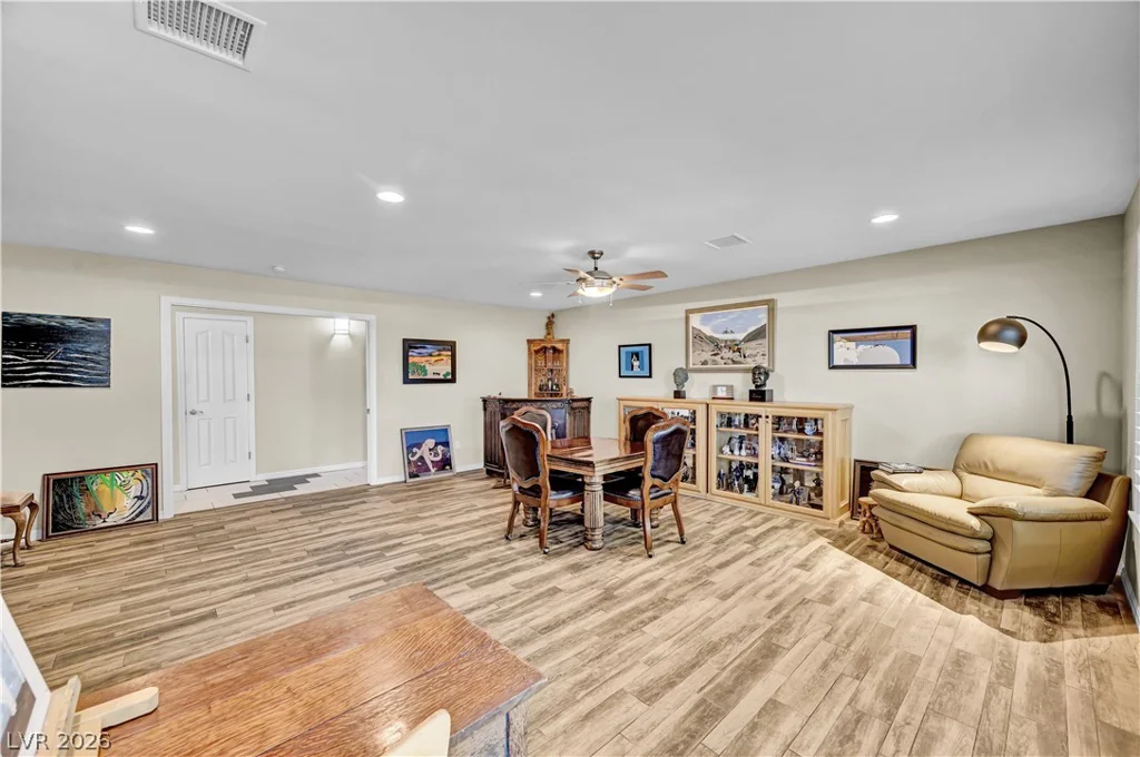 6288 Fisher, Las Vegas, NV 89130