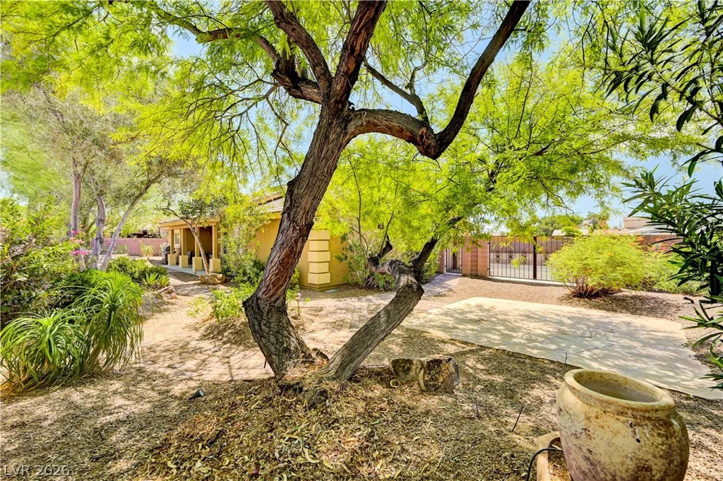 6288 Fisher, Las Vegas, NV 89130