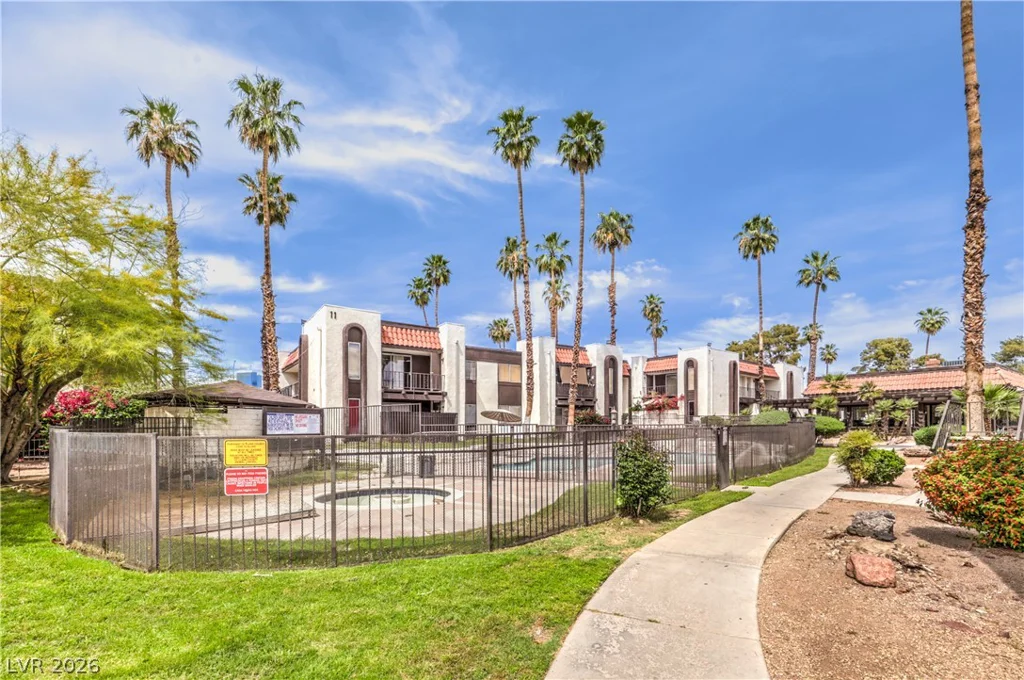1405 Vegas Valley, Las Vegas, NV 89169