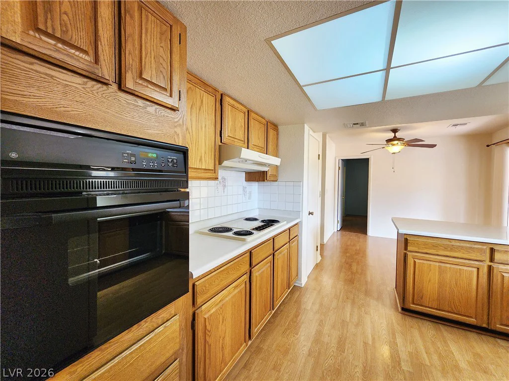 1225 Mount Charleston, Pahrump, NV 89048