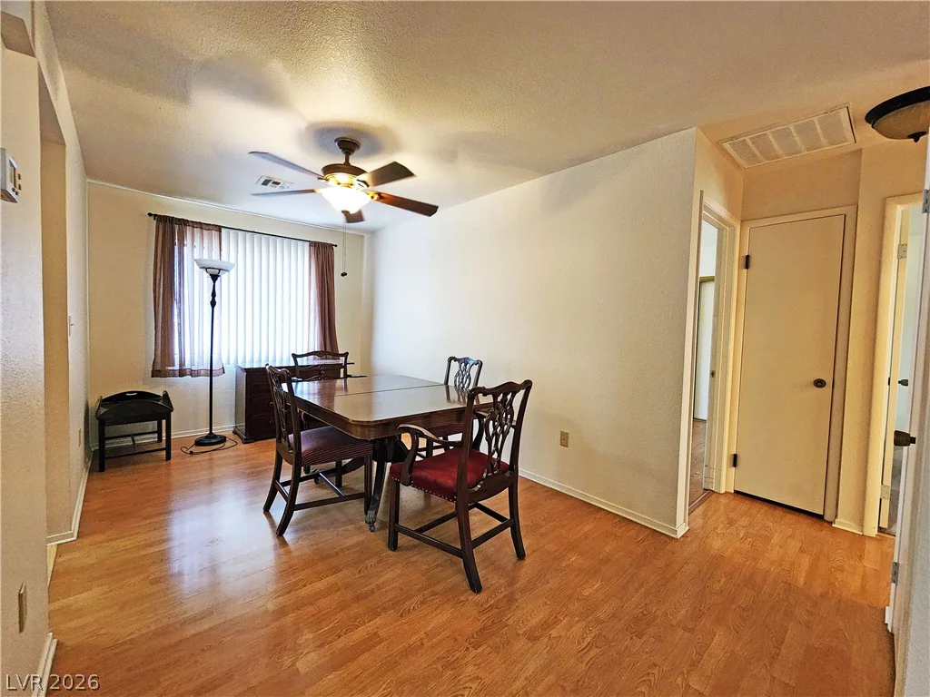 1225 Mount Charleston, Pahrump, NV 89048