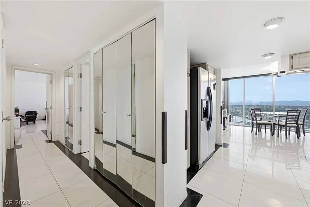 3111 Bel Air, Las Vegas, NV 89109